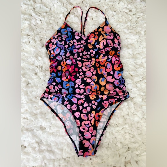 NWT Multicolored Leopard Print O-Ring One Piece Swimsuit SIZE LARGE - Picture 6 of 17